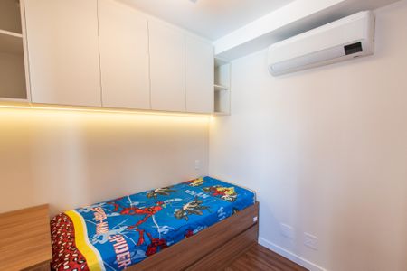 Apartamento à venda com 75m², 2 quartos e 2 vagasQuarto