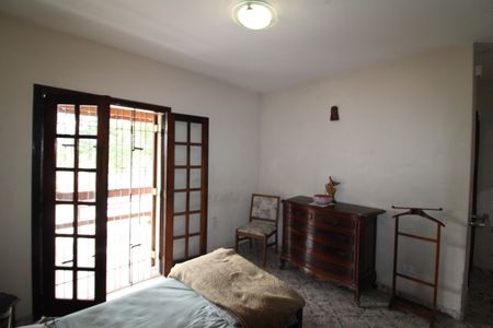 Casa à venda com 336m², 4 quartos e 3 vagasQuarto 1