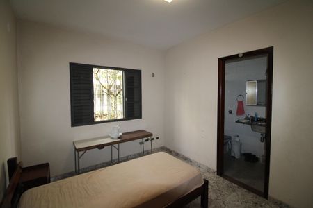 Casa à venda com 336m², 4 quartos e 3 vagasQuarto 3