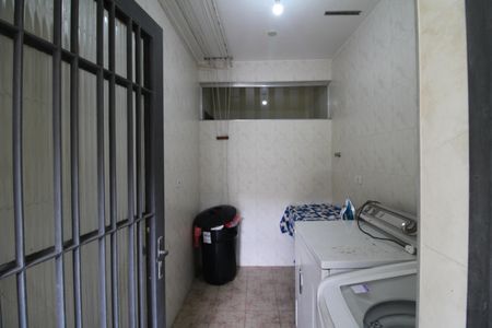 Casa à venda com 336m², 4 quartos e 3 vagasÁrea de Serviço