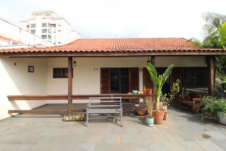 Casa à venda com 336m², 4 quartos e 3 vagasQuintal