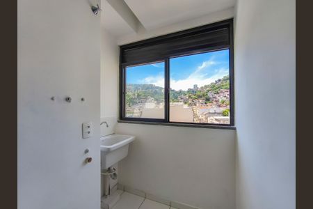 Apartamento para alugar com 50m², 2 quartos e 2 vagas Apartamento para alugar com 50m², 2 quartos e 2 vagasCozinha e Área de Serviço