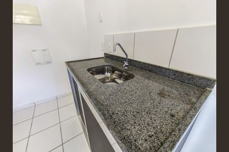 Apartamento para alugar com 50m², 2 quartos e 2 vagas Apartamento para alugar com 50m², 2 quartos e 2 vagasCozinha e Área de Serviço