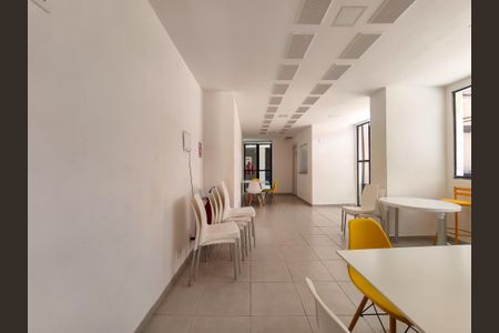Apartamento para alugar com 50m², 2 quartos e 2 vagas Apartamento para alugar com 50m², 2 quartos e 2 vagasÁrea comum - Salão de festas