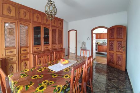 Casa à venda com 178m², 3 quartos e 2 vagasCopa