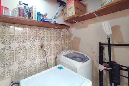 Casa à venda com 178m², 3 quartos e 2 vagasÁrea de Serviço