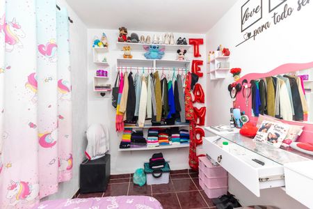 Casa à venda com 145m², 4 quartos e 2 vagas Casa à venda com 145m², 4 quartos e 2 vagasQuarto 3