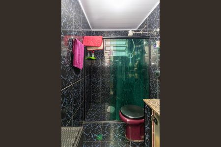 Casa à venda com 145m², 4 quartos e 2 vagas Casa à venda com 145m², 4 quartos e 2 vagasBanheiro Social