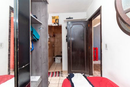 Casa à venda com 145m², 4 quartos e 2 vagas Casa à venda com 145m², 4 quartos e 2 vagasQuarto de Serviço