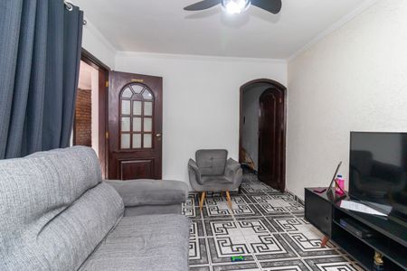 Casa à venda com 145m², 4 quartos e 2 vagas Casa à venda com 145m², 4 quartos e 2 vagasSala