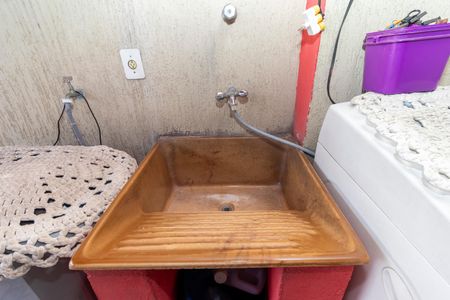 Casa à venda com 145m², 4 quartos e 2 vagas Casa à venda com 145m², 4 quartos e 2 vagasÁrea de Serviço