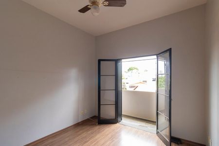 Casa à venda com 336m², 5 quartos e 4 vagasQuarto da suíte 2