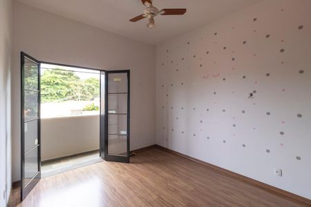 Casa à venda com 336m², 5 quartos e 4 vagasQuarto da suíte 3