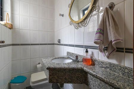 Casa à venda com 336m², 5 quartos e 4 vagasLavabo