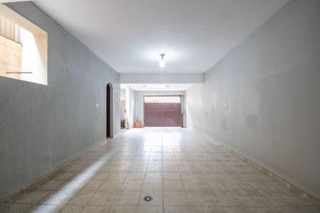 Casa à venda com 250m², 3 quartos e 3 vagasGaragem