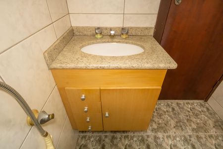 Casa à venda com 250m², 3 quartos e 3 vagasBanheiro da Suíte