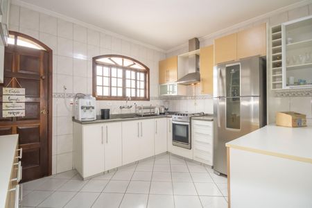 Casa à venda com 250m², 3 quartos e 3 vagasCozinha