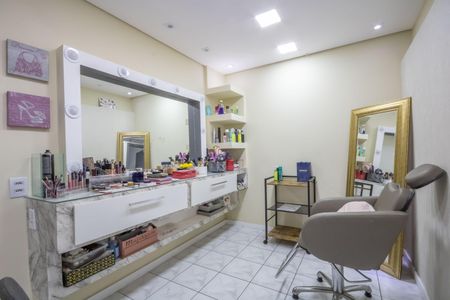 Casa à venda com 250m², 3 quartos e 3 vagasEspaço Multiuso