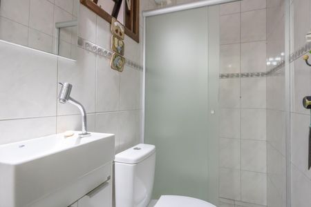 Casa à venda com 250m², 3 quartos e 3 vagasBanheiro de serviço