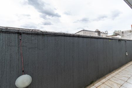 Casa à venda com 218m², 3 quartos e 2 vagas Casa à venda com 218m², 3 quartos e 2 vagasVista do Quarto 3