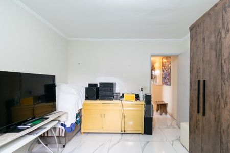 Casa à venda com 218m², 3 quartos e 2 vagas Casa à venda com 218m², 3 quartos e 2 vagasQuarto 2