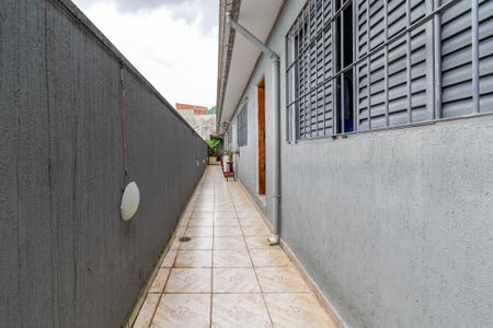 Casa à venda com 218m², 3 quartos e 2 vagas Casa à venda com 218m², 3 quartos e 2 vagasQuintal