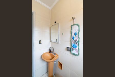 Casa à venda com 218m², 3 quartos e 2 vagas Casa à venda com 218m², 3 quartos e 2 vagasBanheiro da Suíte