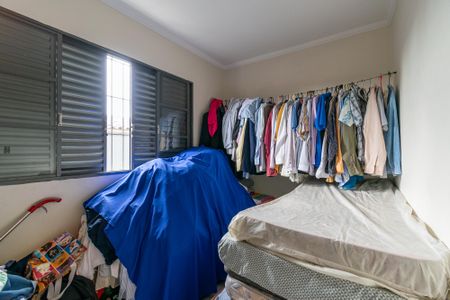 Casa à venda com 218m², 3 quartos e 2 vagas Casa à venda com 218m², 3 quartos e 2 vagasQuarto 3