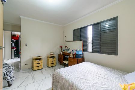Casa à venda com 218m², 3 quartos e 2 vagas Casa à venda com 218m², 3 quartos e 2 vagasSuíte