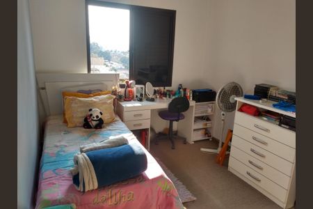 Apartamento à venda com 120m², 4 quartos e 2 vagasQuarto 2
