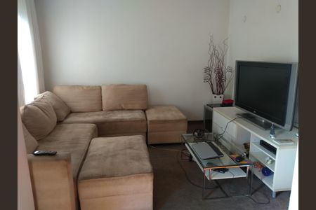 Apartamento à venda com 120m², 4 quartos e 2 vagasSala