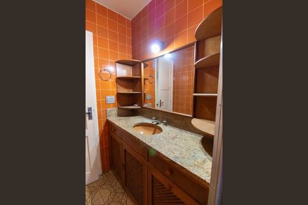 Casa à venda com 539m², 5 quartos e 3 vagasBanheiro Social 2