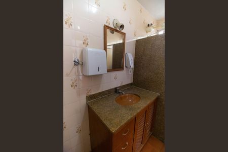 Casa à venda com 539m², 5 quartos e 3 vagasBanheiro da Suíte 2