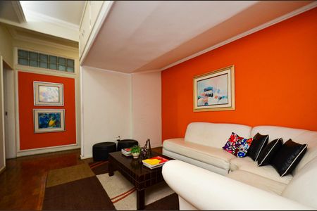 Apartamento à venda com 280m², 5 quartos e 1 vaga Apartamento à venda com 280m², 5 quartos e 1 vagaSala