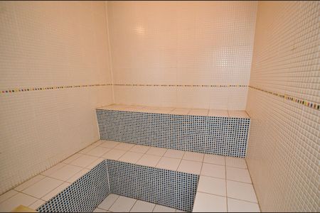 Apartamento à venda com 280m², 5 quartos e 1 vaga Apartamento à venda com 280m², 5 quartos e 1 vagaSauna