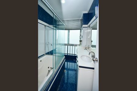 Apartamento à venda com 280m², 5 quartos e 1 vaga Apartamento à venda com 280m², 5 quartos e 1 vagaBanheiro Social