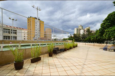 Apartamento à venda com 280m², 5 quartos e 1 vaga Apartamento à venda com 280m², 5 quartos e 1 vagaÁrea comum