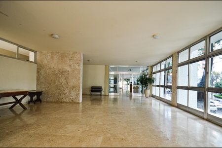 Apartamento à venda com 280m², 5 quartos e 1 vaga Apartamento à venda com 280m², 5 quartos e 1 vagaSalão de Festas
