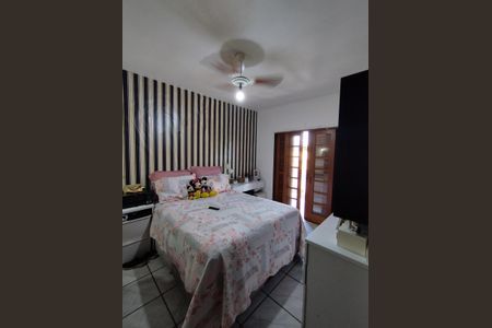 Casa à venda com 340m², 4 quartos e 6 vagasSuíte 2