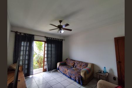 Casa à venda com 340m², 4 quartos e 6 vagasSala de cima