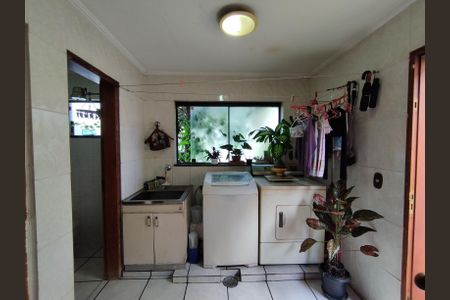 Casa à venda com 340m², 4 quartos e 6 vagasÁrea de Serviço