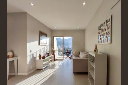 Apartamento à venda com 183m², 4 quartos e 3 vagasSala