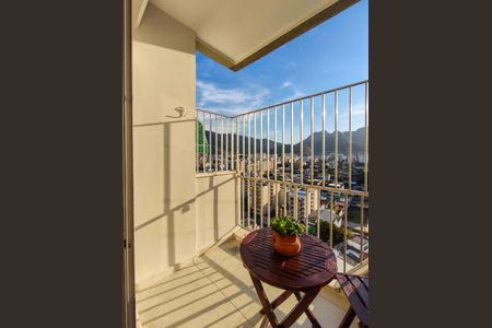 Apartamento à venda com 183m², 4 quartos e 3 vagasVaranda da Sala