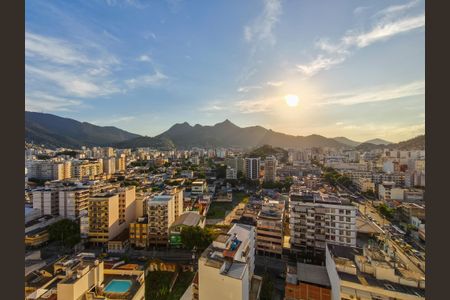 Apartamento à venda com 183m², 4 quartos e 3 vagasVista da Sala