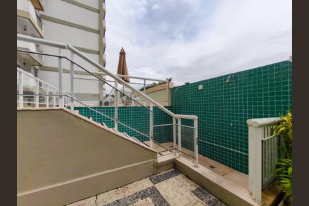 Apartamento à venda com 183m², 4 quartos e 3 vagasÁrea comum - Piscina