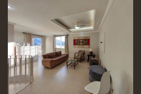 Apartamento à venda com 183m², 4 quartos e 3 vagasHall social