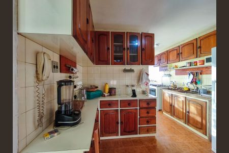 Apartamento à venda com 183m², 4 quartos e 3 vagasCozinha