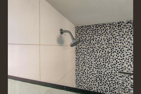 Apartamento à venda com 183m², 4 quartos e 3 vagasBanheiro