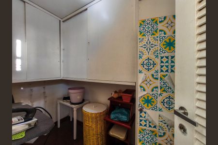 Apartamento à venda com 183m², 4 quartos e 3 vagasQuarto de Serviço