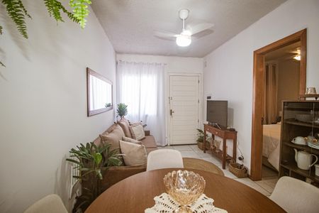 Casa à venda com 51m², 1 quarto e 1 vaga Casa à venda com 51m², 1 quarto e 1 vagaSala